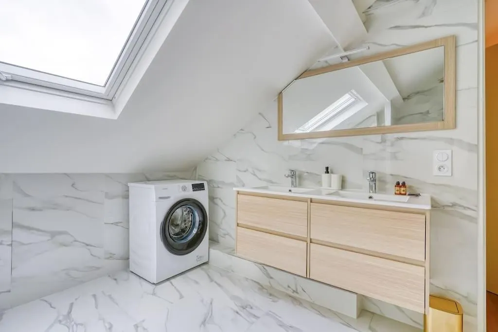 Apartment 4d#appart 4pers # 1 # Commerce # 15#ac Paris