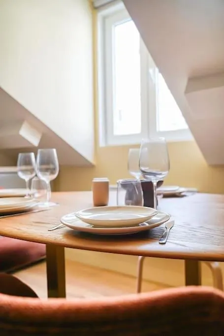 Apartmán 4d#appart 4pers # 1 # Commerce # 15#ac